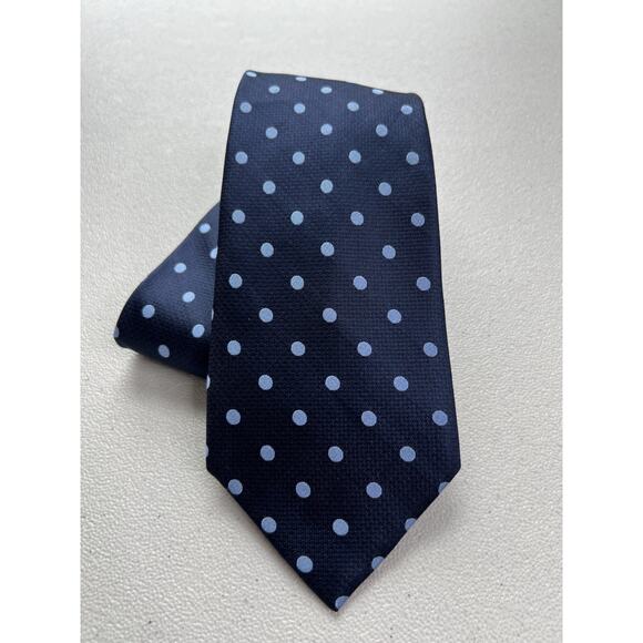 The Tie Bar Dark Blue Polka Dot Pattern 100% Silk Handmade Tie Stain Resist NWOT - Picture 1 of 7